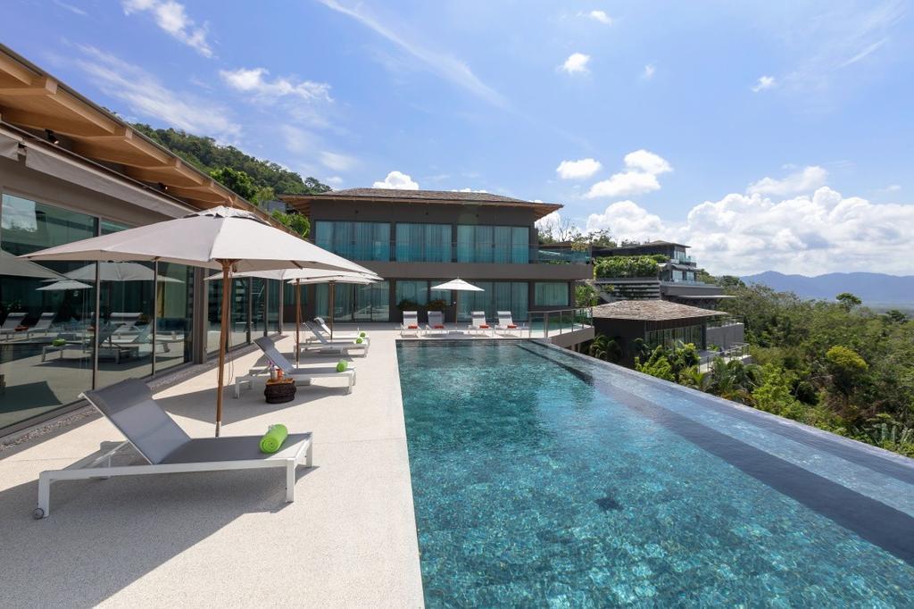 Tropical Castle Phuket By Resava Villa Layan Beach  Exteriör bild